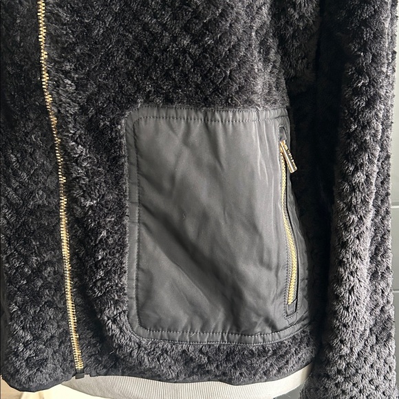 Anne Klein S Black with gold accents soft teddy fleece Jacket - Picture 4 of 11